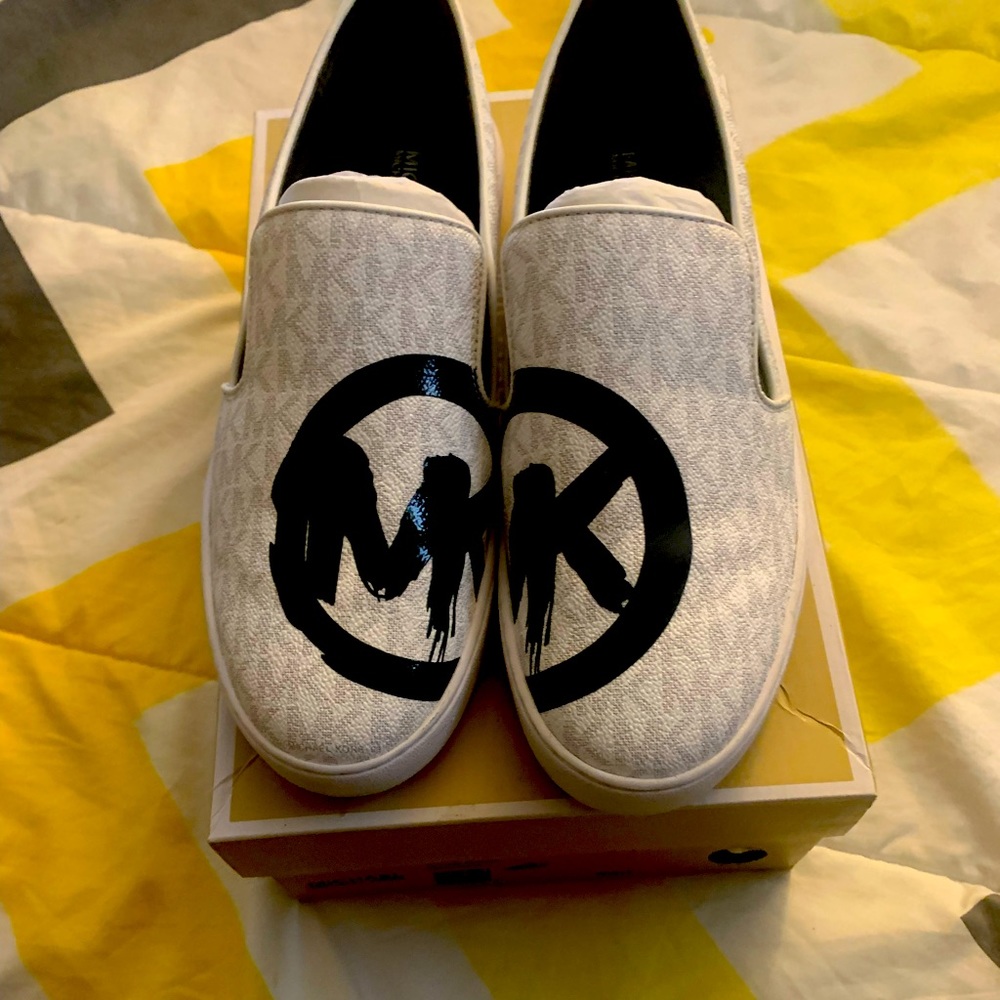 Micheal kors slip-ons